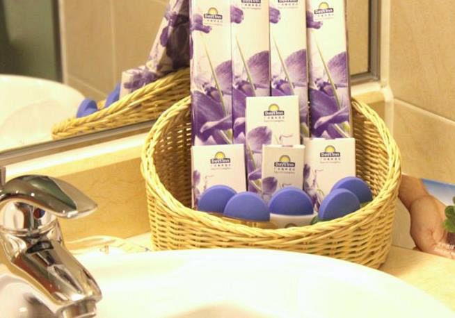 DAYS INN GUANGZHOU (広州戴斯酒店)